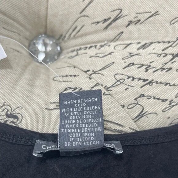 Chelsea & Theodore 3/4 Sleeve Asymmetrical Hem Top - Picture 5 of 8